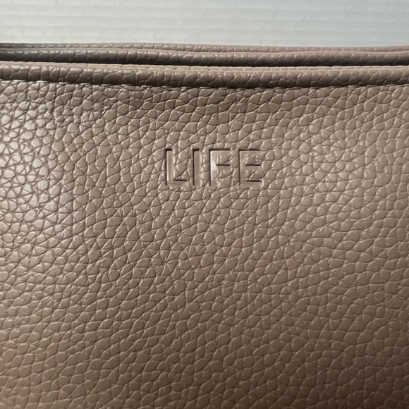 The Life Bag Vegan Leather Tote - Spacious & Stylish NWT - Picture 6 of 16